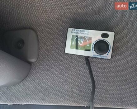 Серый Мерседес Sprinter, объемом двигателя 2.7 л и пробегом 368 тыс. км за 10000 $, фото 11 на Automoto.ua