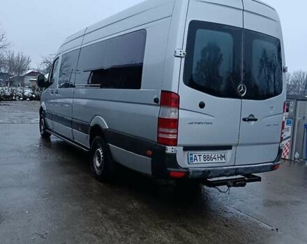 Серый Мерседес Sprinter, объемом двигателя 2.15 л и пробегом 870 тыс. км за 10950 $, фото 4 на Automoto.ua