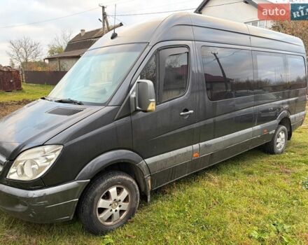 Серый Мерседес Sprinter, объемом двигателя 2.69 л и пробегом 100 тыс. км за 9800 $, фото 5 на Automoto.ua