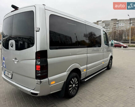 Серый Мерседес Sprinter, объемом двигателя 2.15 л и пробегом 672 тыс. км за 19000 $, фото 3 на Automoto.ua
