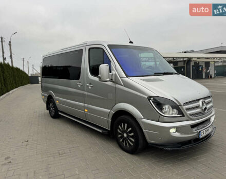 Серый Мерседес Sprinter, объемом двигателя 2.15 л и пробегом 672 тыс. км за 19000 $, фото 2 на Automoto.ua