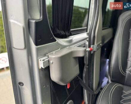 Серый Мерседес Sprinter, объемом двигателя 2.15 л и пробегом 672 тыс. км за 19000 $, фото 17 на Automoto.ua