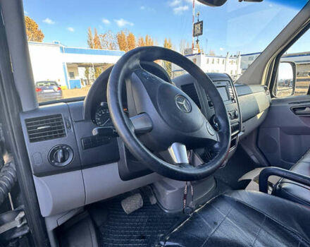 Серый Мерседес Sprinter, объемом двигателя 2.99 л и пробегом 299 тыс. км за 29500 $, фото 13 на Automoto.ua