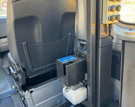 Серый Мерседес Sprinter, объемом двигателя 2.2 л и пробегом 234 тыс. км за 26000 $, фото 15 на Automoto.ua