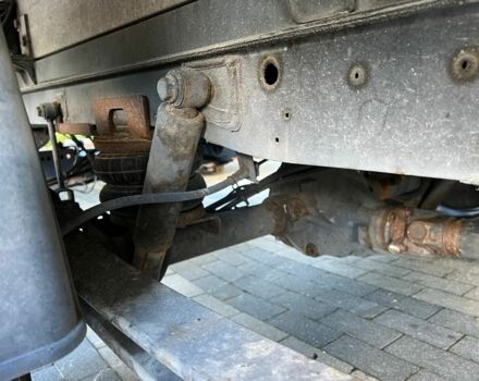 Серый Мерседес Sprinter, объемом двигателя 2.2 л и пробегом 243 тыс. км за 9600 $, фото 15 на Automoto.ua