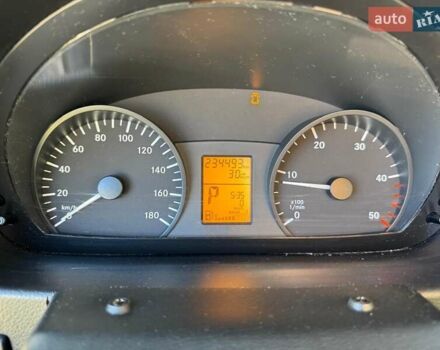 Серый Мерседес Sprinter, объемом двигателя 2.2 л и пробегом 234 тыс. км за 26000 $, фото 8 на Automoto.ua