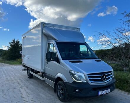 Серый Мерседес Sprinter, объемом двигателя 2.2 л и пробегом 243 тыс. км за 9600 $, фото 9 на Automoto.ua