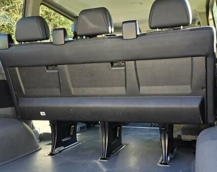 Серый Мерседес Sprinter, объемом двигателя 2.2 л и пробегом 234 тыс. км за 26000 $, фото 12 на Automoto.ua