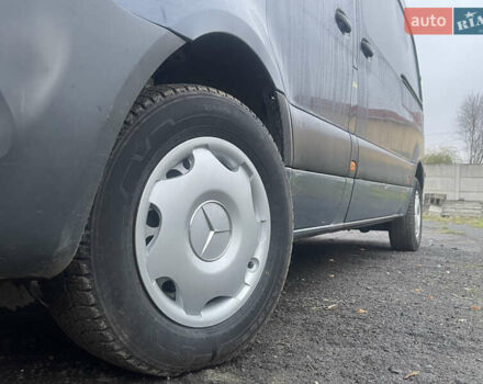 Серый Мерседес Sprinter, объемом двигателя 2.2 л и пробегом 455 тыс. км за 19900 $, фото 36 на Automoto.ua