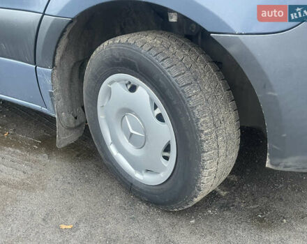 Серый Мерседес Sprinter, объемом двигателя 2.2 л и пробегом 455 тыс. км за 19900 $, фото 9 на Automoto.ua