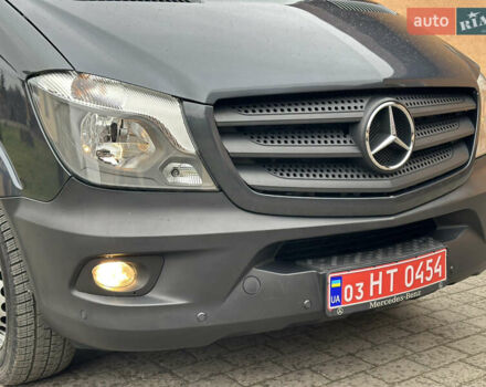 Серый Мерседес Sprinter, объемом двигателя 2.2 л и пробегом 192 тыс. км за 26850 $, фото 9 на Automoto.ua