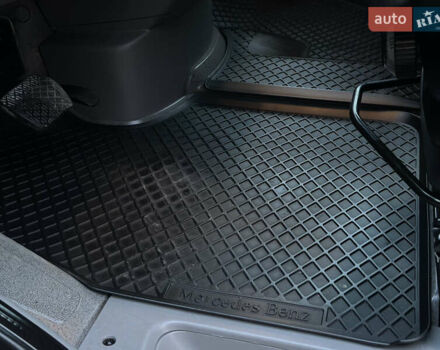 Серый Мерседес Sprinter, объемом двигателя 2.2 л и пробегом 192 тыс. км за 26850 $, фото 32 на Automoto.ua