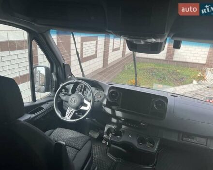 Сірий Мерседес Sprinter, об'ємом двигуна 2.99 л та пробігом 1 тис. км за 105000 $, фото 4 на Automoto.ua