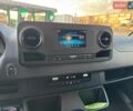 Серый Мерседес Sprinter, объемом двигателя 0 л и пробегом 240 тыс. км за 33000 $, фото 53 на Automoto.ua