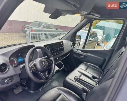 Сірий Мерседес Sprinter, об'ємом двигуна 3 л та пробігом 401 тис. км за 24487 $, фото 4 на Automoto.ua