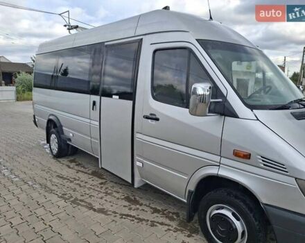 Серый Мерседес Sprinter, объемом двигателя 2.15 л и пробегом 253 тыс. км за 16300 $, фото 1 на Automoto.ua