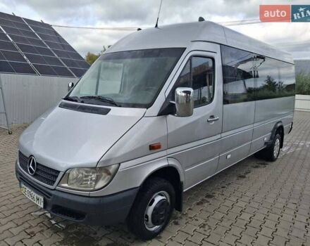 Серый Мерседес Sprinter, объемом двигателя 2.15 л и пробегом 253 тыс. км за 16300 $, фото 2 на Automoto.ua