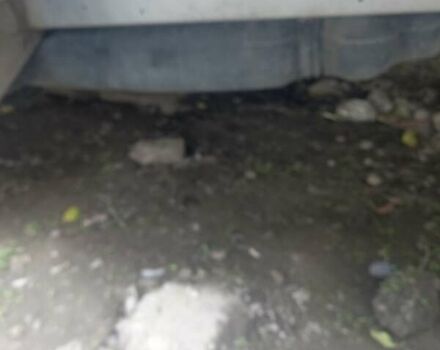 Серый Мерседес Sprinter, объемом двигателя 2.14 л и пробегом 375 тыс. км за 10800 $, фото 8 на Automoto.ua