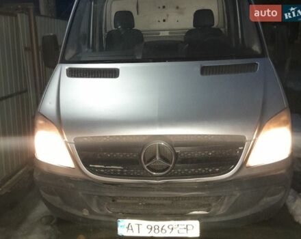 Серый Мерседес Sprinter, объемом двигателя 2.14 л и пробегом 382 тыс. км за 9600 $, фото 4 на Automoto.ua