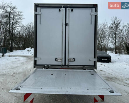 Сірий Мерседес Sprinter, об'ємом двигуна 0 л та пробігом 283 тис. км за 19900 $, фото 9 на Automoto.ua