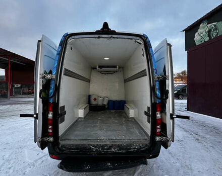 Серый Мерседес Sprinter, объемом двигателя 3 л и пробегом 470 тыс. км за 30000 $, фото 14 на Automoto.ua