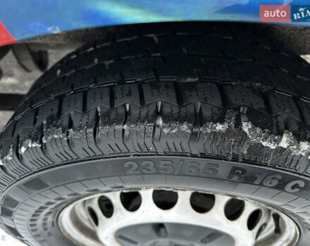 Серый Мерседес Sprinter, объемом двигателя 3 л и пробегом 470 тыс. км за 30000 $, фото 25 на Automoto.ua