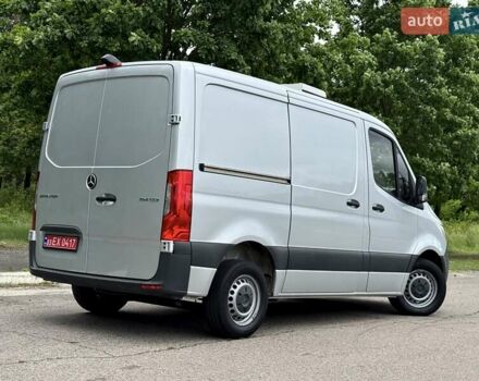 Серый Мерседес Sprinter, объемом двигателя 2.2 л и пробегом 201 тыс. км за 25500 $, фото 11 на Automoto.ua