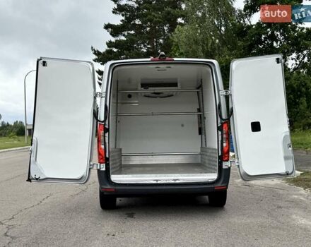 Серый Мерседес Sprinter, объемом двигателя 2.2 л и пробегом 201 тыс. км за 25500 $, фото 22 на Automoto.ua