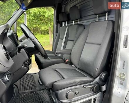 Серый Мерседес Sprinter, объемом двигателя 2.2 л и пробегом 201 тыс. км за 25500 $, фото 36 на Automoto.ua
