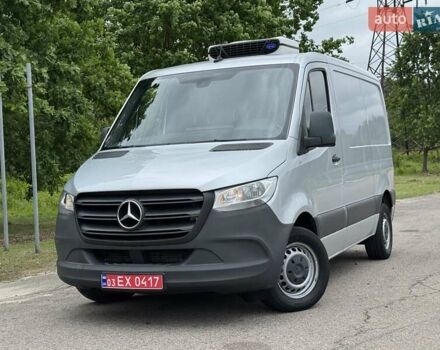 Серый Мерседес Sprinter, объемом двигателя 2.2 л и пробегом 201 тыс. км за 24000 $, фото 4 на Automoto.ua