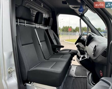 Серый Мерседес Sprinter, объемом двигателя 2.2 л и пробегом 201 тыс. км за 25500 $, фото 42 на Automoto.ua