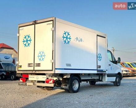 Серый Мерседес Sprinter, объемом двигателя 2.2 л и пробегом 179 тыс. км за 34900 $, фото 15 на Automoto.ua