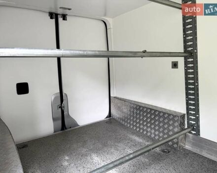 Серый Мерседес Sprinter, объемом двигателя 2.2 л и пробегом 201 тыс. км за 25500 $, фото 26 на Automoto.ua