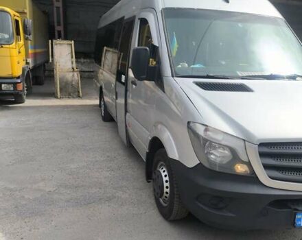 Серый Мерседес Sprinter, объемом двигателя 2.7 л и пробегом 150 тыс. км за 21000 $, фото 5 на Automoto.ua