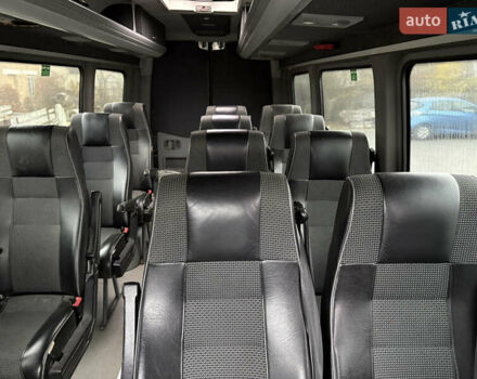 Серый Мерседес Sprinter, объемом двигателя 3 л и пробегом 388 тыс. км за 29900 $, фото 24 на Automoto.ua