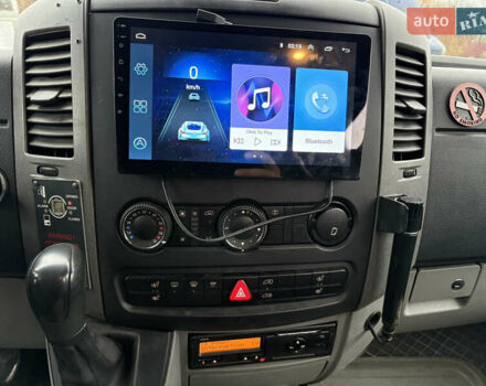 Серый Мерседес Sprinter, объемом двигателя 3 л и пробегом 388 тыс. км за 29900 $, фото 17 на Automoto.ua