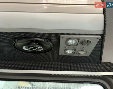 Серый Мерседес Sprinter, объемом двигателя 3 л и пробегом 388 тыс. км за 29900 $, фото 15 на Automoto.ua