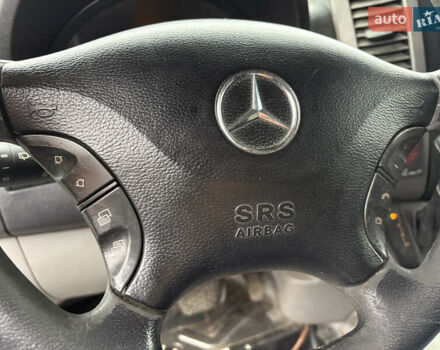 Серый Мерседес Sprinter, объемом двигателя 3 л и пробегом 388 тыс. км за 29900 $, фото 26 на Automoto.ua