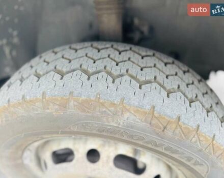 Серый Мерседес Sprinter, объемом двигателя 3.5 л и пробегом 600 тыс. км за 20950 $, фото 16 на Automoto.ua