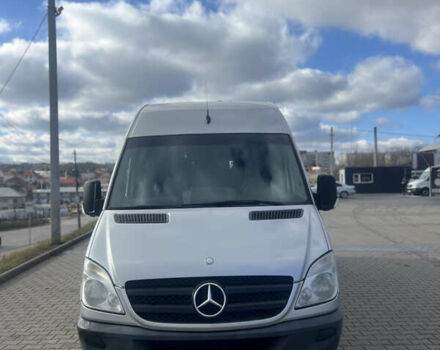 Серый Мерседес Sprinter, объемом двигателя 2.14 л и пробегом 390 тыс. км за 27300 $, фото 2 на Automoto.ua