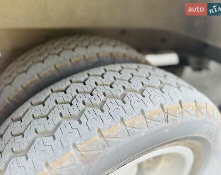 Серый Мерседес Sprinter, объемом двигателя 3.5 л и пробегом 600 тыс. км за 20950 $, фото 19 на Automoto.ua