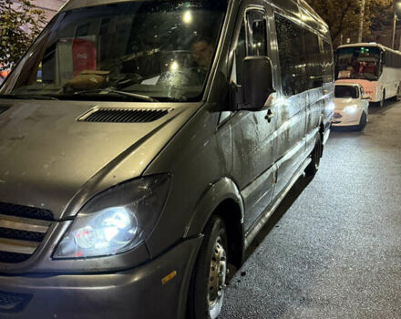 Сірий Мерседес Sprinter, об'ємом двигуна 3.3 л та пробігом 800 тис. км за 26500 $, фото 1 на Automoto.ua
