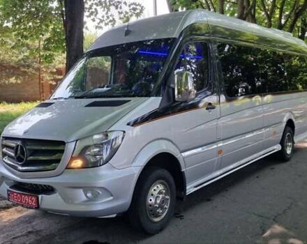 Серый Мерседес Sprinter, объемом двигателя 3 л и пробегом 377 тыс. км за 48800 $, фото 6 на Automoto.ua