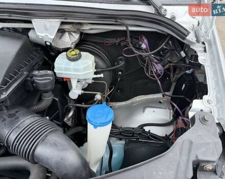 Серый Мерседес Sprinter, объемом двигателя 2.2 л и пробегом 337 тыс. км за 31900 $, фото 40 на Automoto.ua