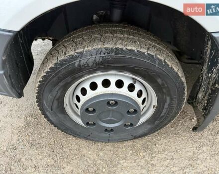 Серый Мерседес Sprinter, объемом двигателя 2.2 л и пробегом 337 тыс. км за 31900 $, фото 45 на Automoto.ua