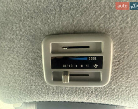 Серый Мерседес Sprinter, объемом двигателя 3 л и пробегом 557 тыс. км за 38900 $, фото 39 на Automoto.ua