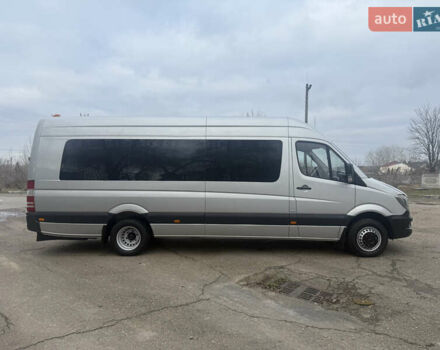 Серый Мерседес Sprinter, объемом двигателя 3 л и пробегом 557 тыс. км за 38900 $, фото 6 на Automoto.ua