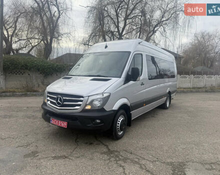 Серый Мерседес Sprinter, объемом двигателя 3 л и пробегом 557 тыс. км за 38900 $, фото 5 на Automoto.ua