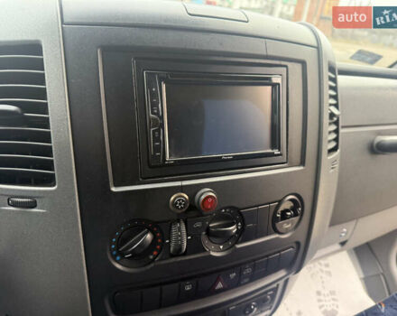 Серый Мерседес Sprinter, объемом двигателя 3 л и пробегом 557 тыс. км за 38900 $, фото 43 на Automoto.ua