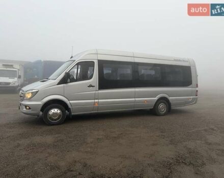 Серый Мерседес Sprinter, объемом двигателя 2.2 л и пробегом 499 тыс. км за 42900 $, фото 12 на Automoto.ua